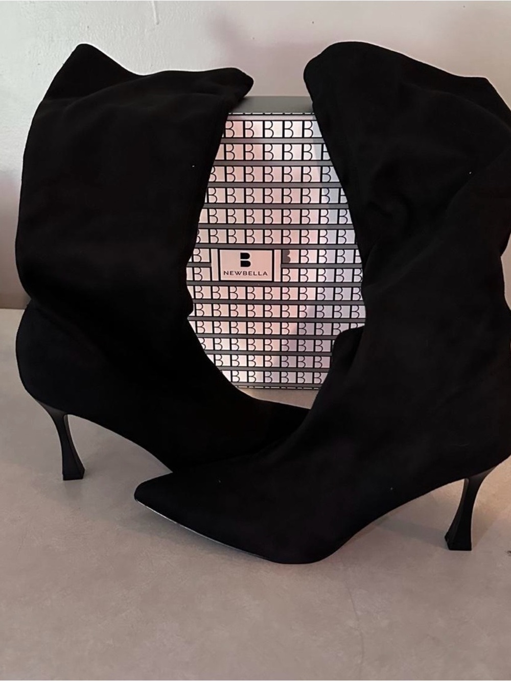 Black Pointed-Toe Mid Heel Sock Boots